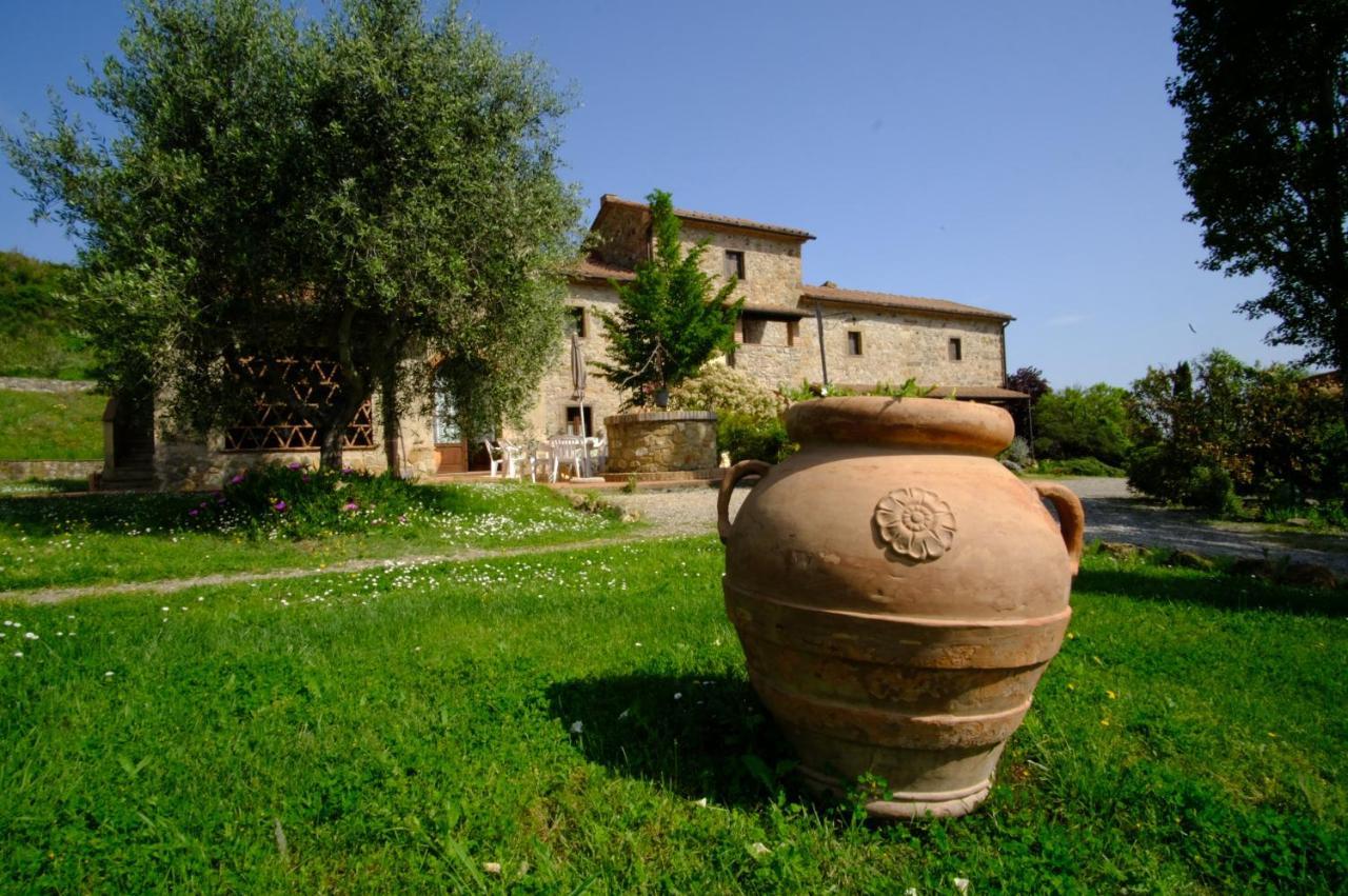 Agriturismo Lucertola Montecatini Val di Cecina Buitenkant foto