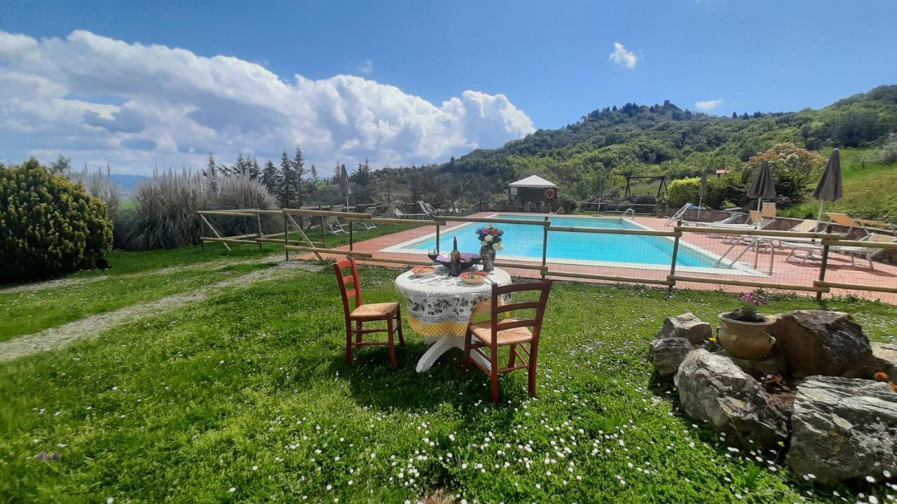 Agriturismo Lucertola Montecatini Val di Cecina Buitenkant foto