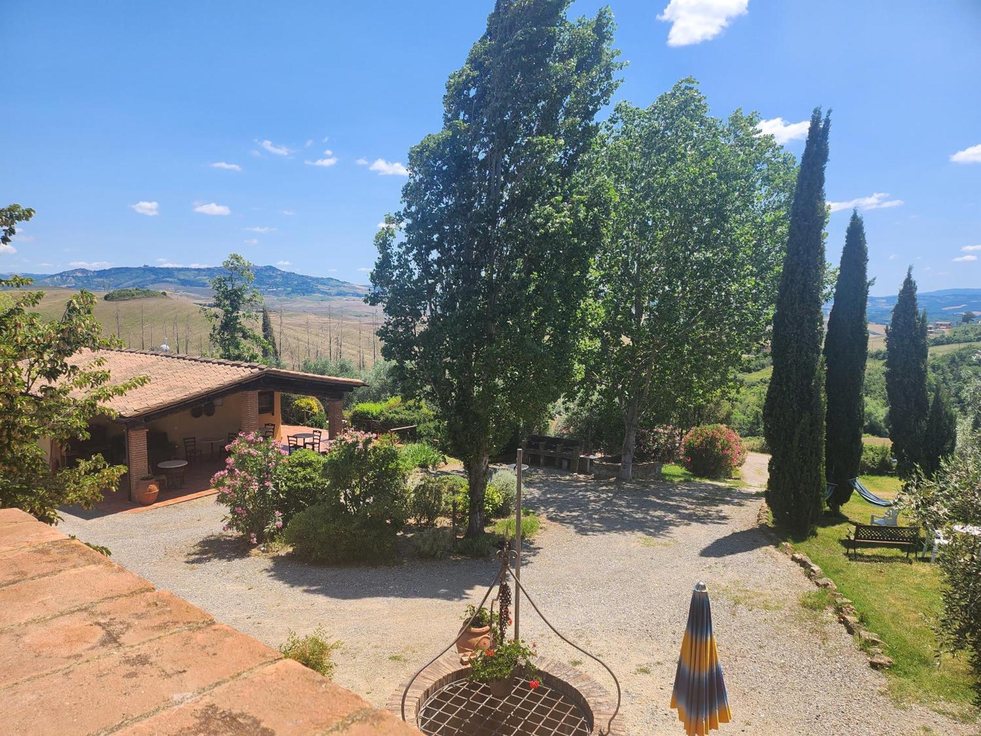 Agriturismo Lucertola Montecatini Val di Cecina Buitenkant foto
