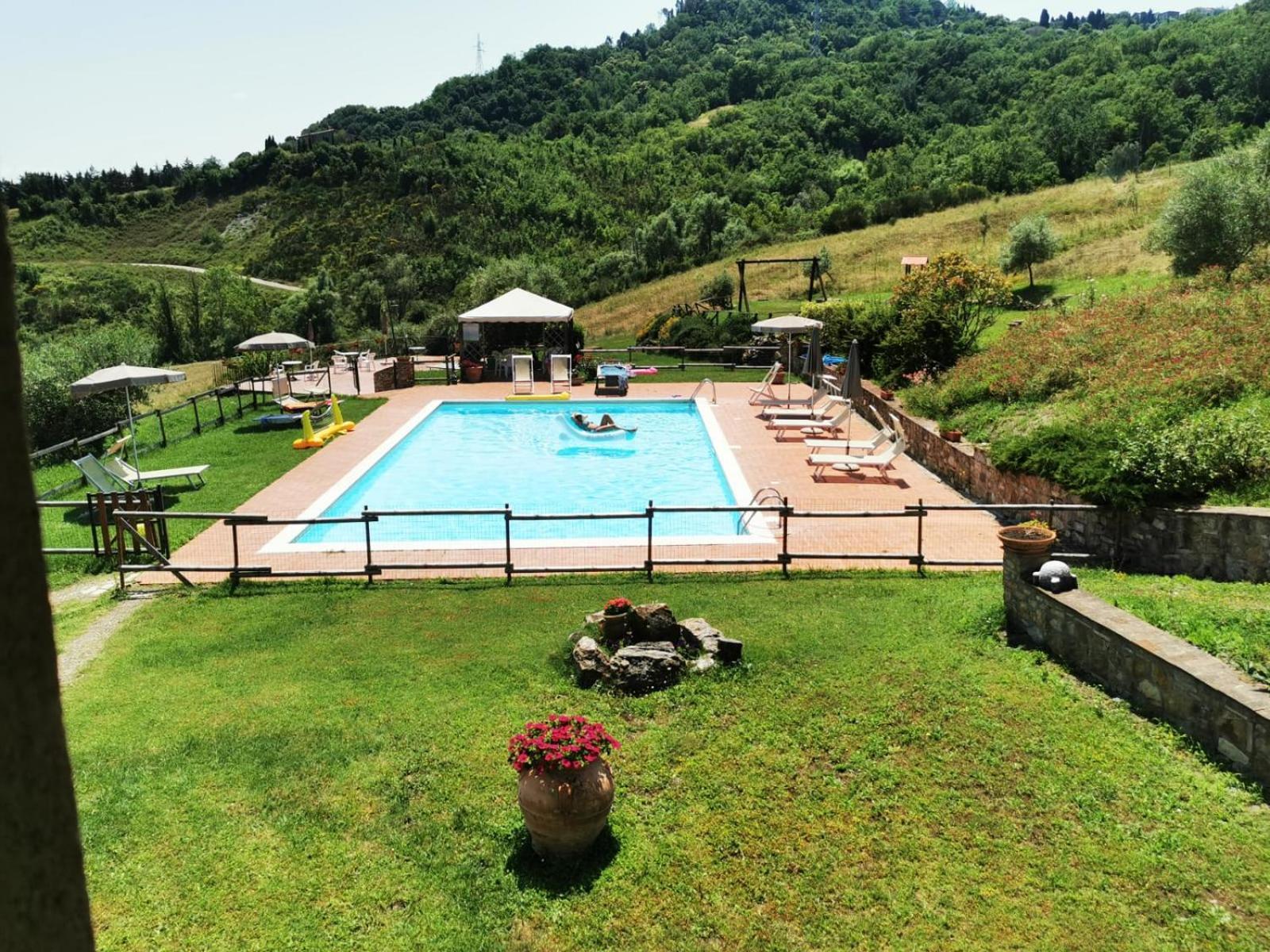 Agriturismo Lucertola Montecatini Val di Cecina Buitenkant foto