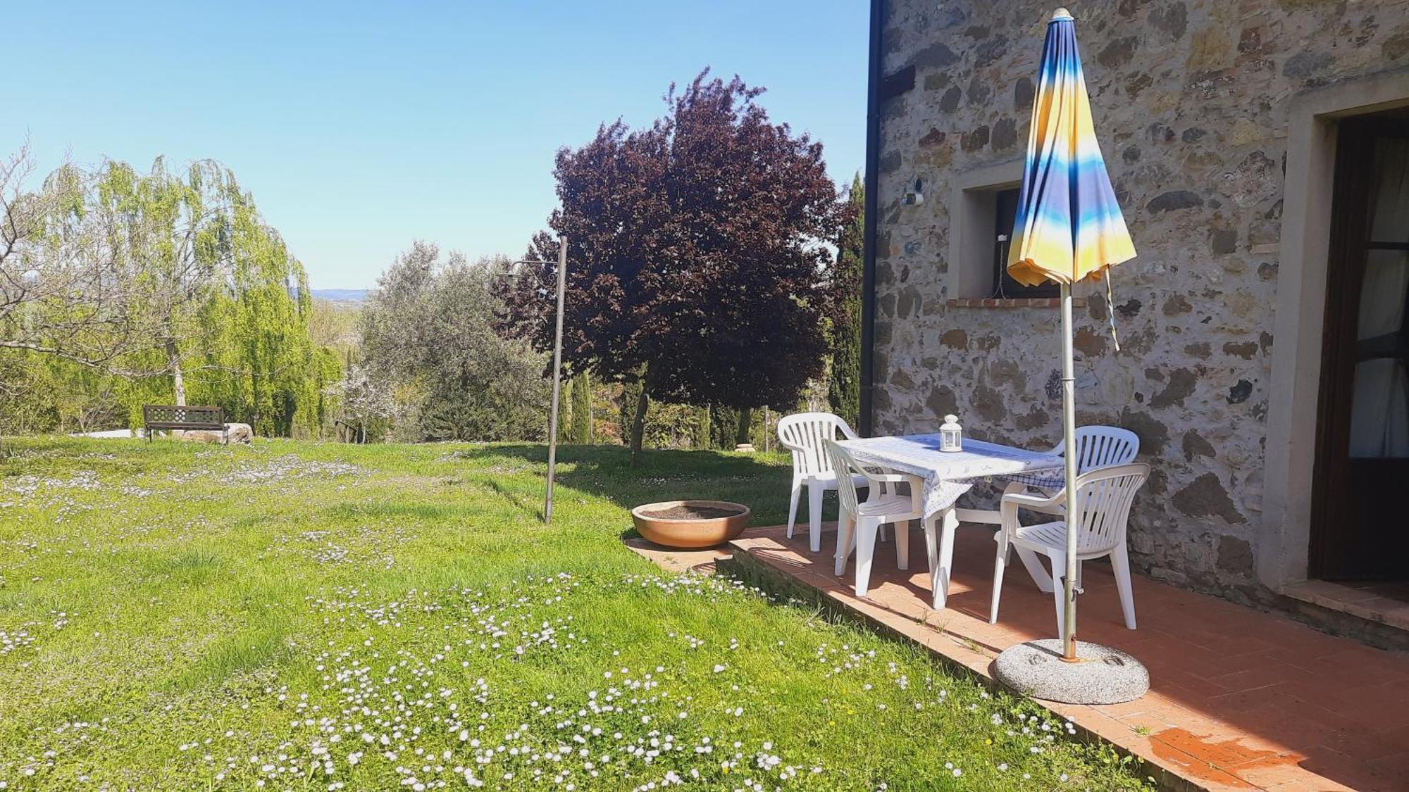 Agriturismo Lucertola Montecatini Val di Cecina Buitenkant foto